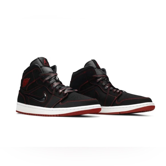 Air Jordan 1 Mid 'Come Fly With Me' - Picture 1 of 9